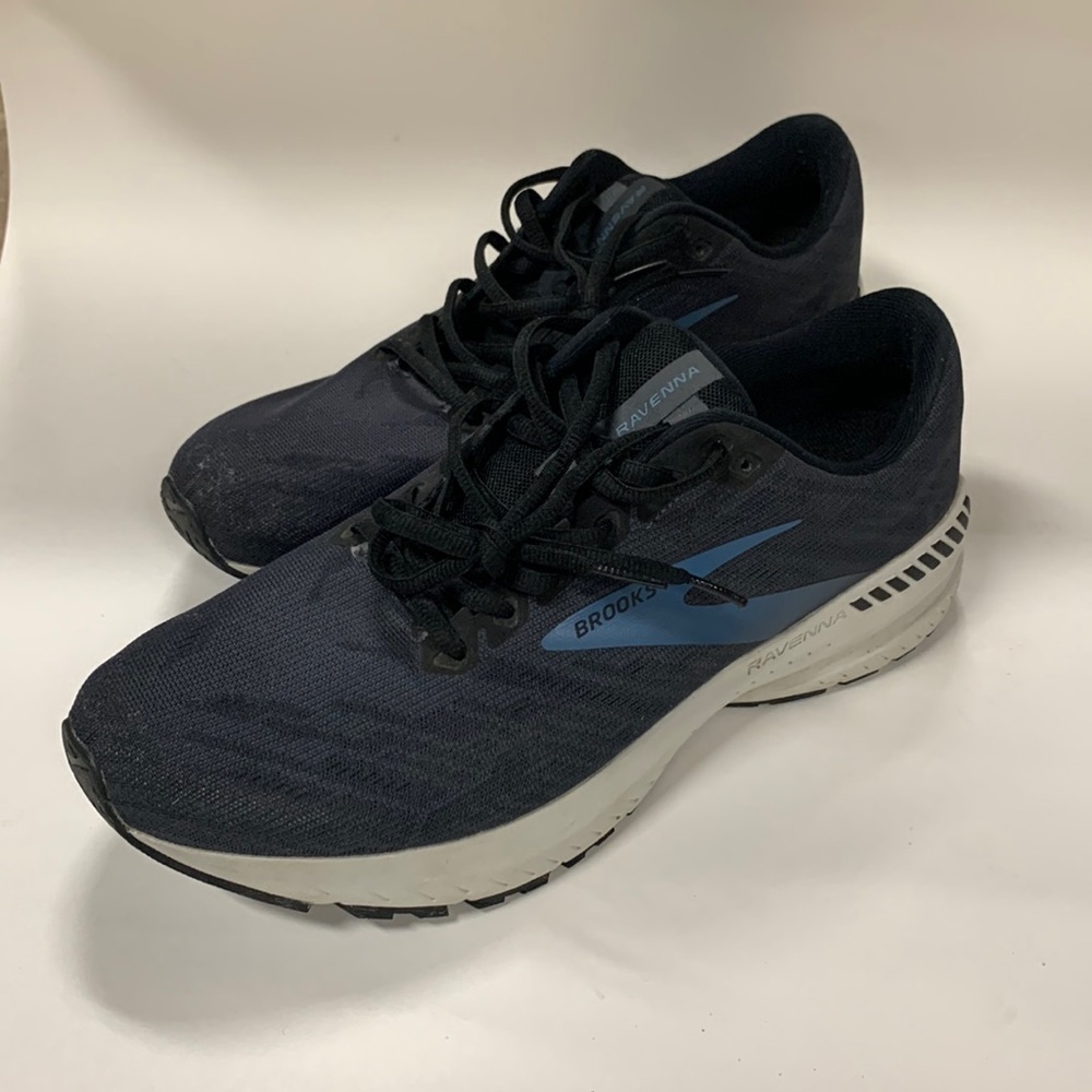 Brooks Ravenna 11